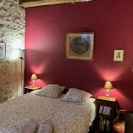 Le Refuge Des Cordeliers Apartment Laon Cameră foto