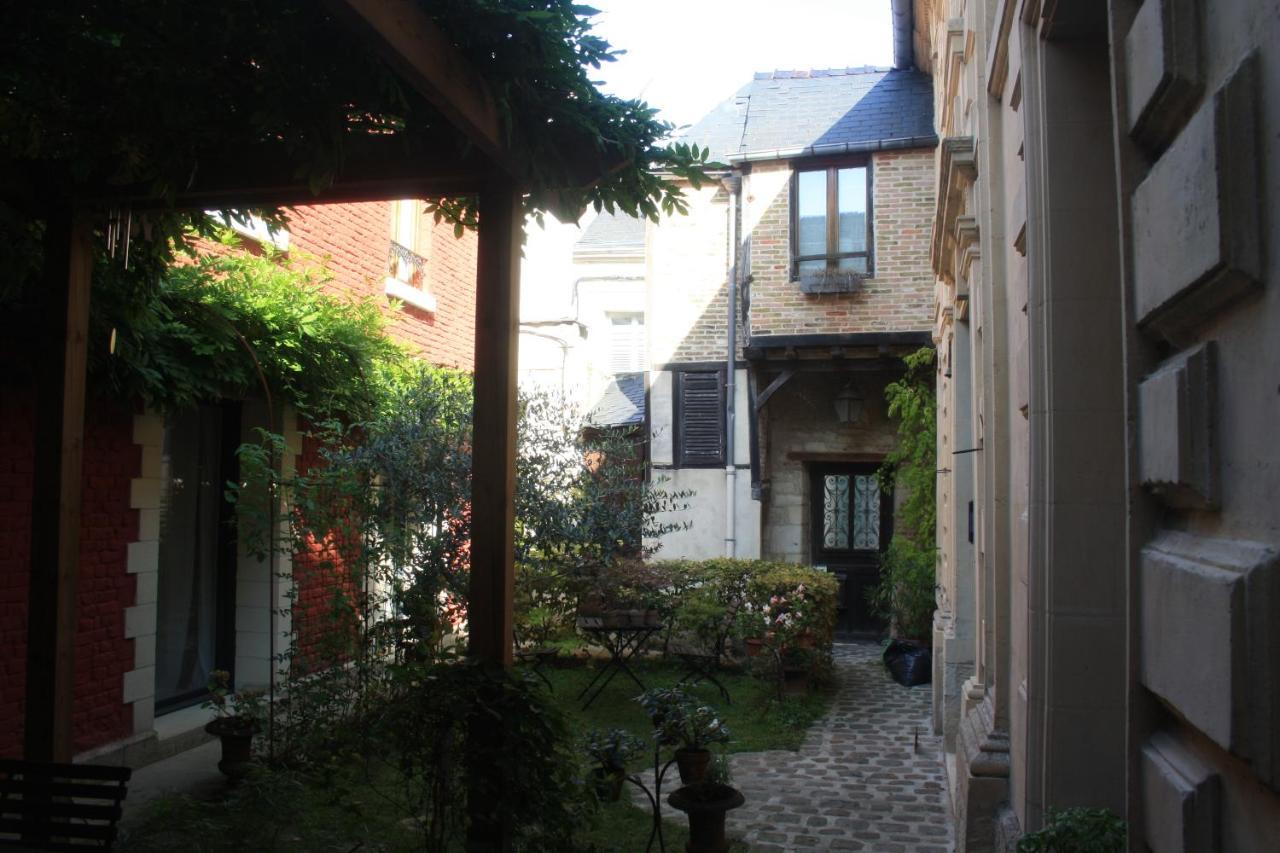 Le Refuge Des Cordeliers Apartment Laon Exterior foto