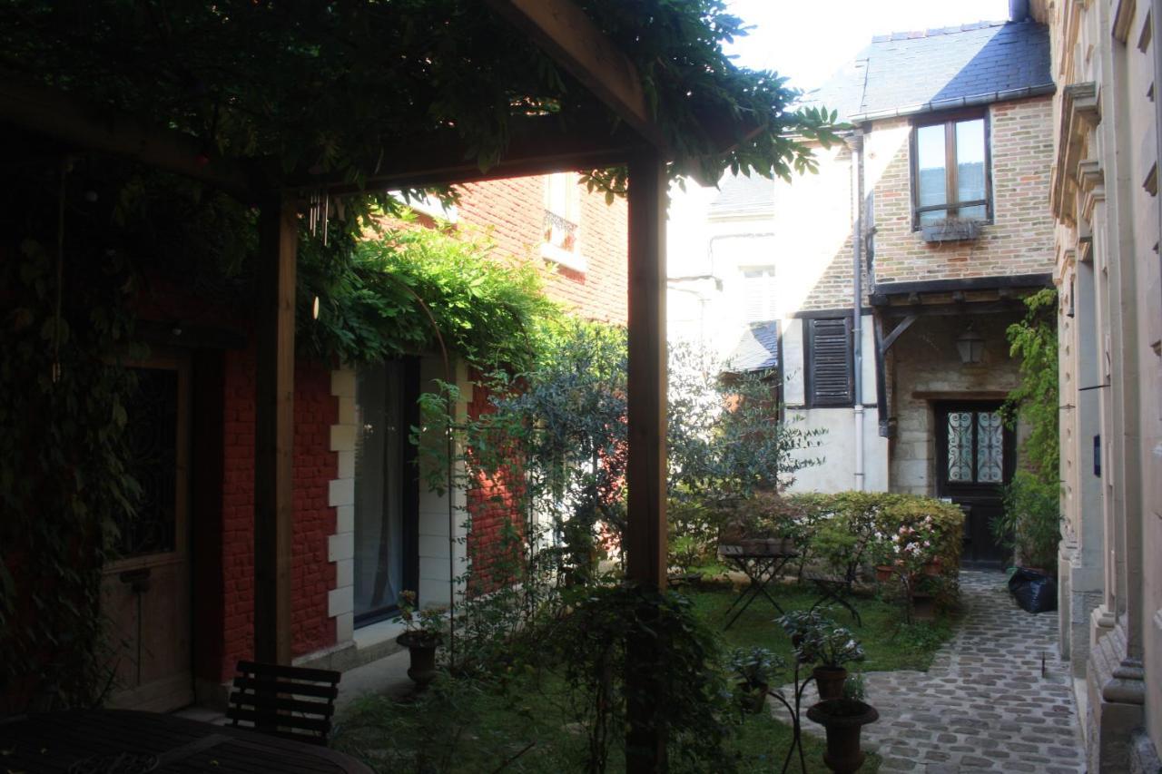 Le Refuge Des Cordeliers Apartment Laon Exterior foto