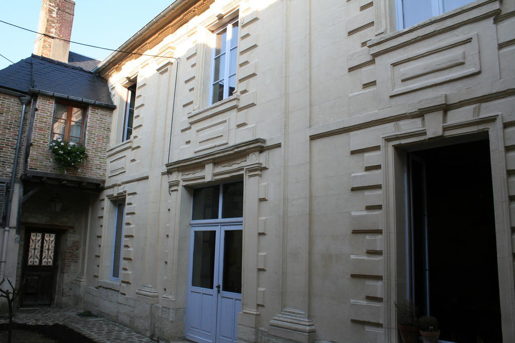 Le Refuge Des Cordeliers Apartment Laon Exterior foto