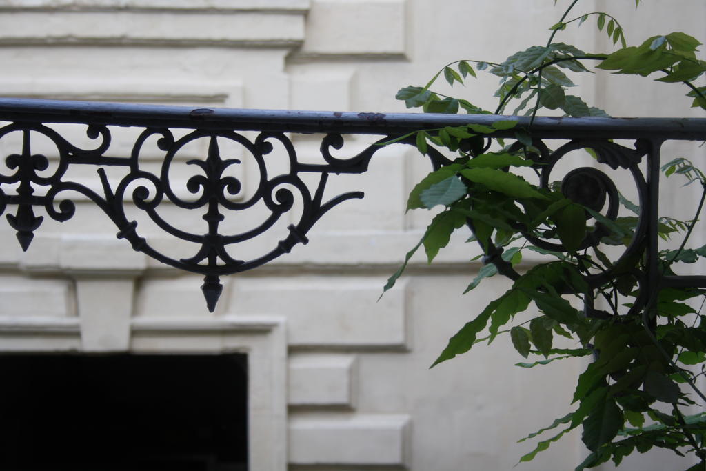 Le Refuge Des Cordeliers Apartment Laon Exterior foto